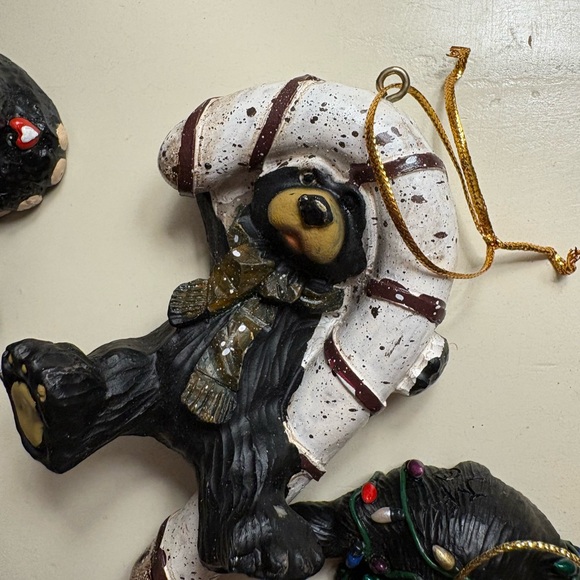 Black Bear Christmas Ornaments LOT set of 5 - Picture 6 of 11